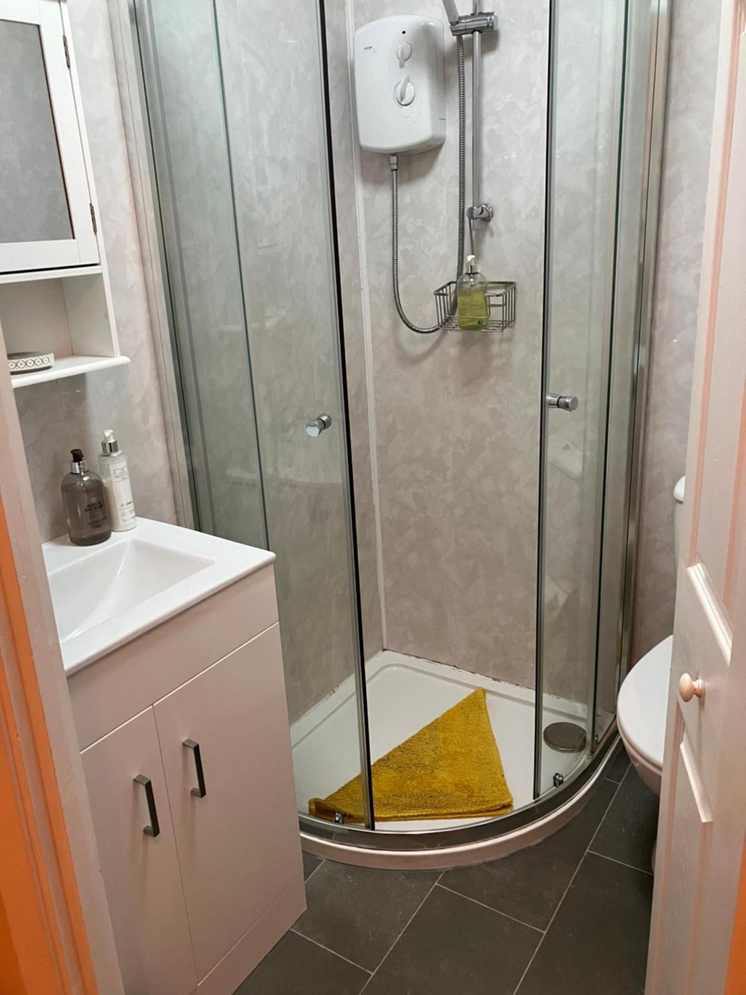 פיינטון Cliveden Guest House מראה חיצוני תמונה