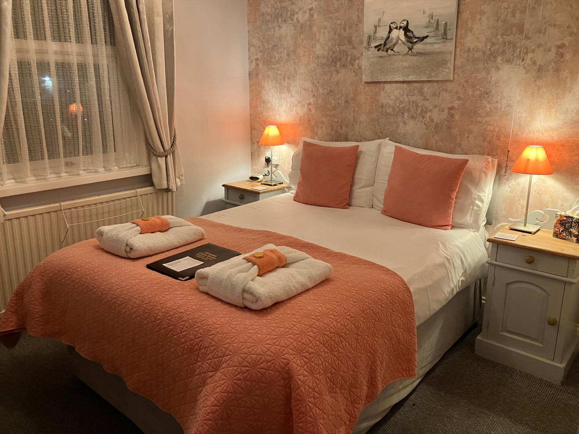 פיינטון Cliveden Guest House מראה חיצוני תמונה